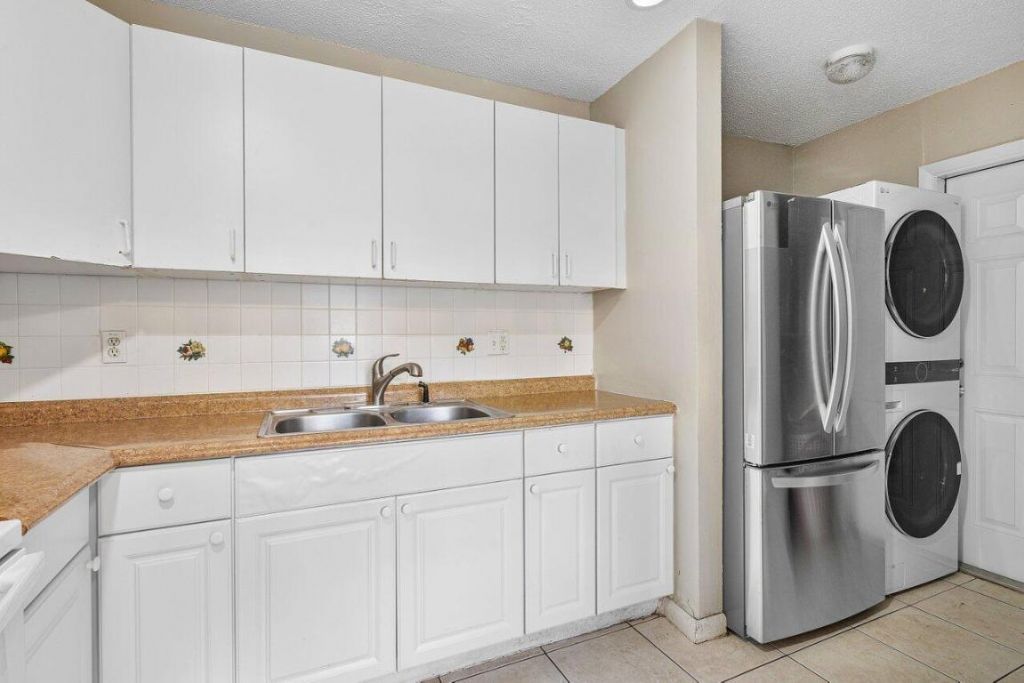1040 Miami Boulevard, Unit 1,2,3, Delray Beach, FL 33483 Photo
