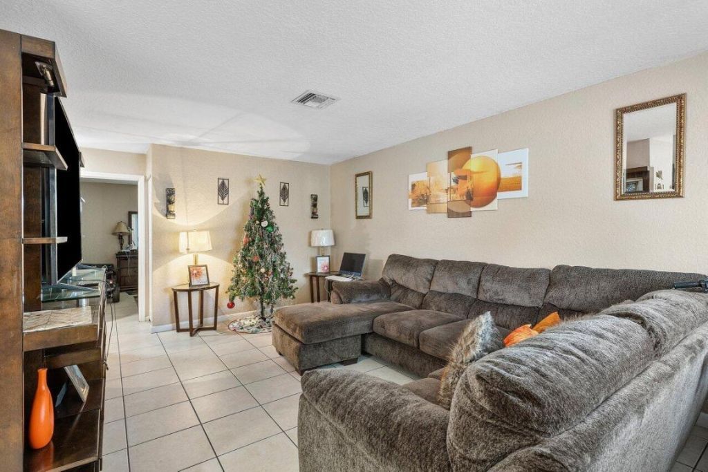 1040 Miami Boulevard, Unit 1,2,3, Delray Beach, FL 33483 Photo