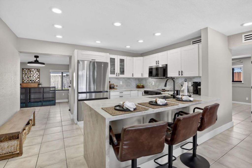 4451 SW 23rd Street, Fort Lauderdale, FL 33317 Photo