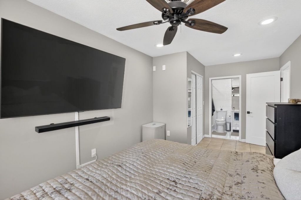 4451 SW 23rd Street, Fort Lauderdale, FL 33317 Photo