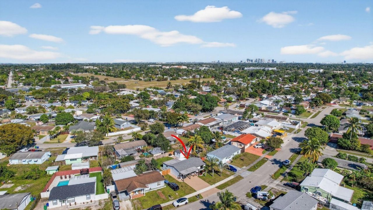4451 SW 23rd Street, Fort Lauderdale, FL 33317 Photo