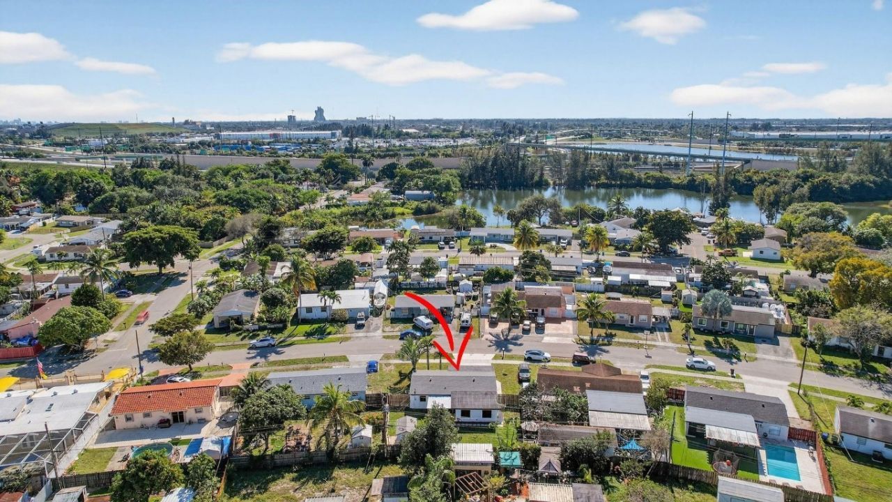 4451 SW 23rd Street, Fort Lauderdale, FL 33317 Photo