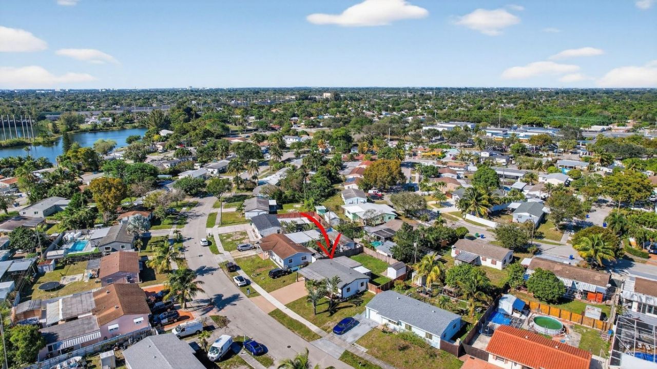 4451 SW 23rd Street, Fort Lauderdale, FL 33317 Photo