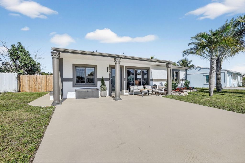 4451 SW 23rd Street, Fort Lauderdale, FL 33317 Photo