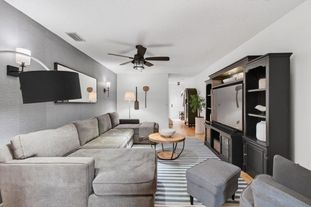 6621 Via Regina, Unit 6621, Boca Raton, FL 33433 Photo