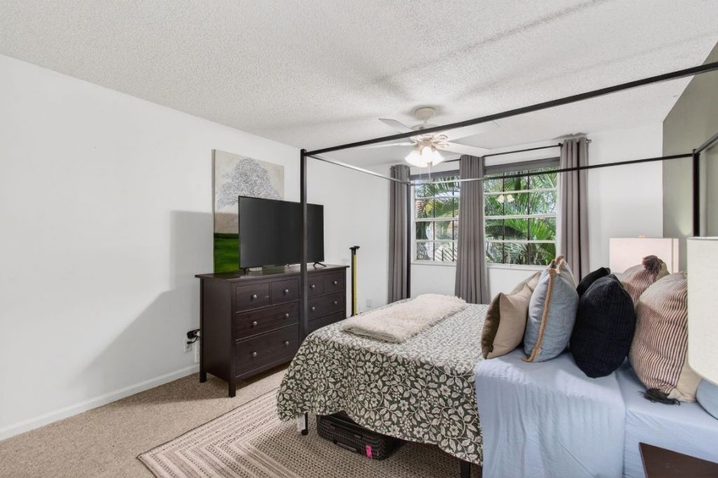 6621 Via Regina, Unit 6621, Boca Raton, FL 33433 Photo