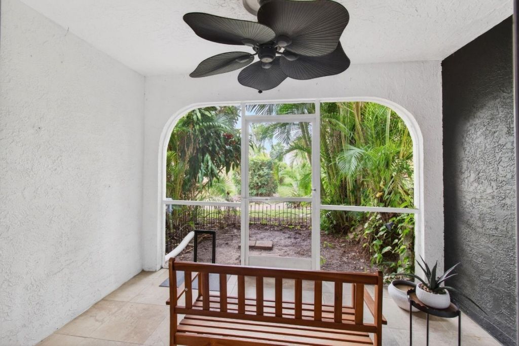 6621 Via Regina, Unit 6621, Boca Raton, FL 33433 Photo