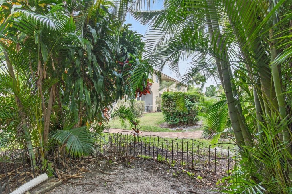 6621 Via Regina, Unit 6621, Boca Raton, FL 33433 Photo