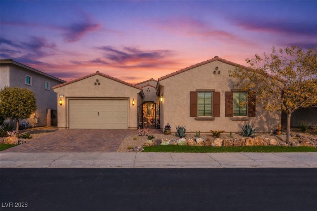 336 Verdi Falls Avenue, Henderson, NV 89011 Main Photo