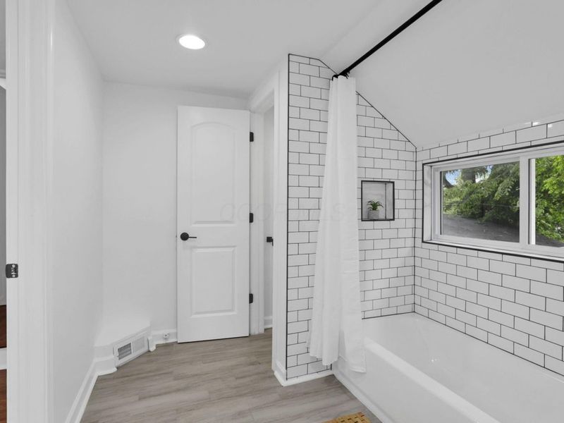 2615 Northwest Boulevard, Upper Arlington, OH 43221 Photo 50