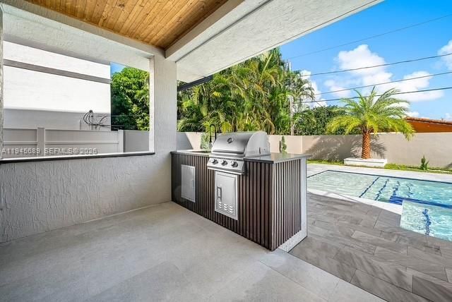 3225 Canal Dr, Pompano Beach, FL 33062 Photo