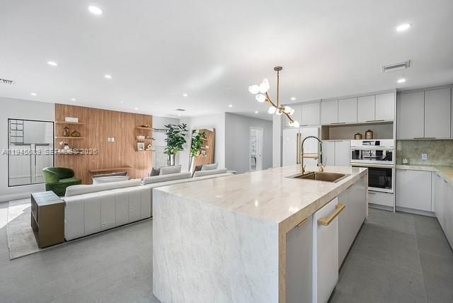 3225 Canal Dr, Pompano Beach, FL 33062 Photo