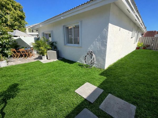 1106 SE 13th Ave, Homestead, FL 33035