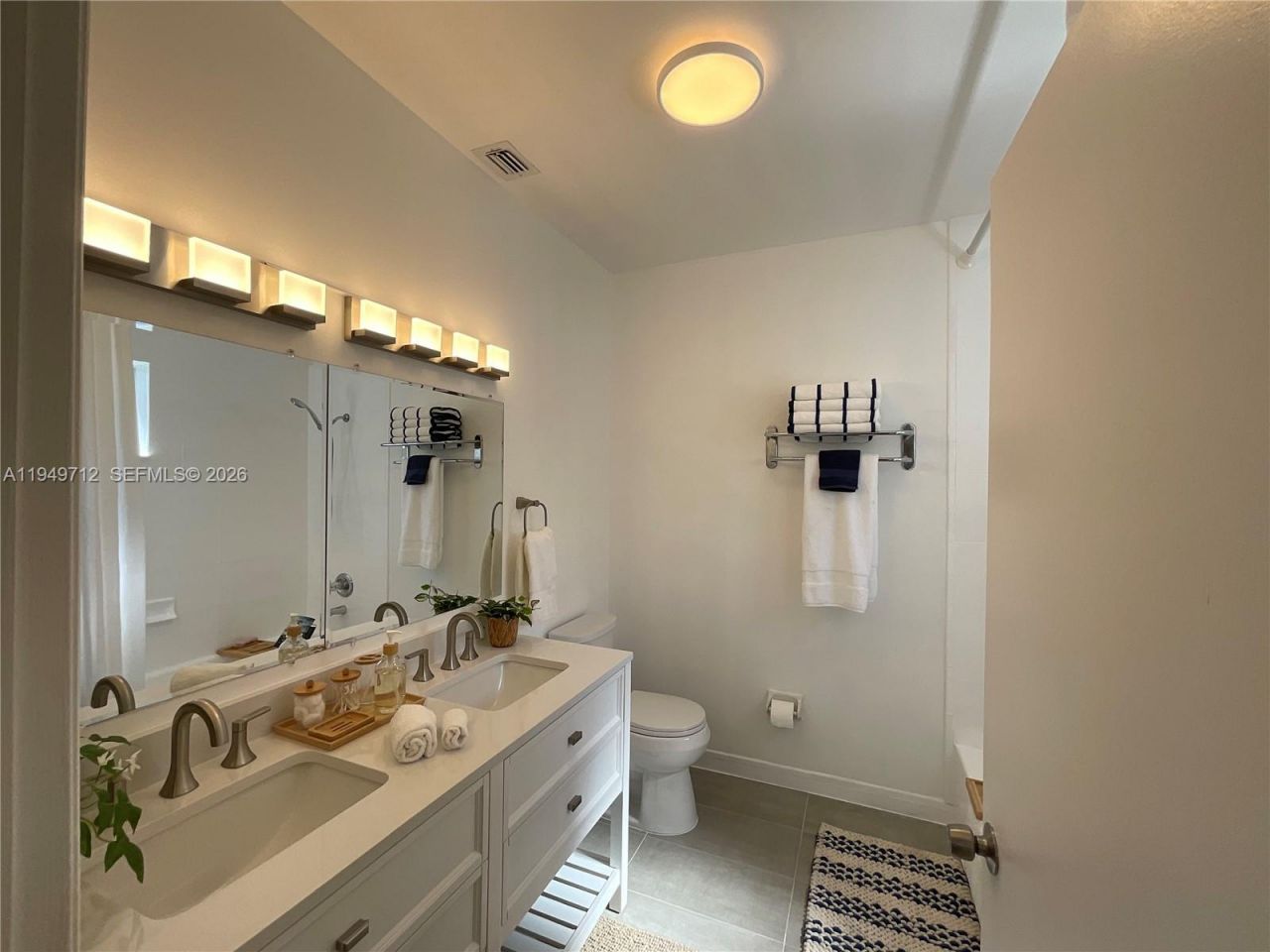 1106 SE 13th Ave, Homestead, FL 33035 Photo