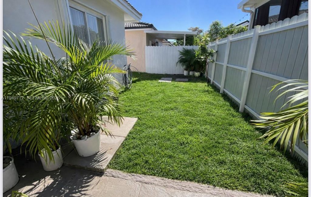 1106 SE 13th Ave, Homestead, FL 33035 Photo