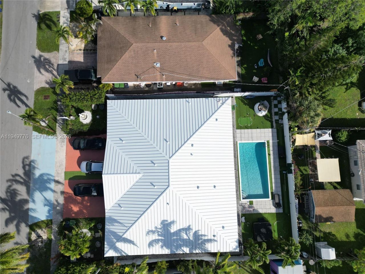 806 NE 6th St, Hallandale Beach, FL 33009 Photo