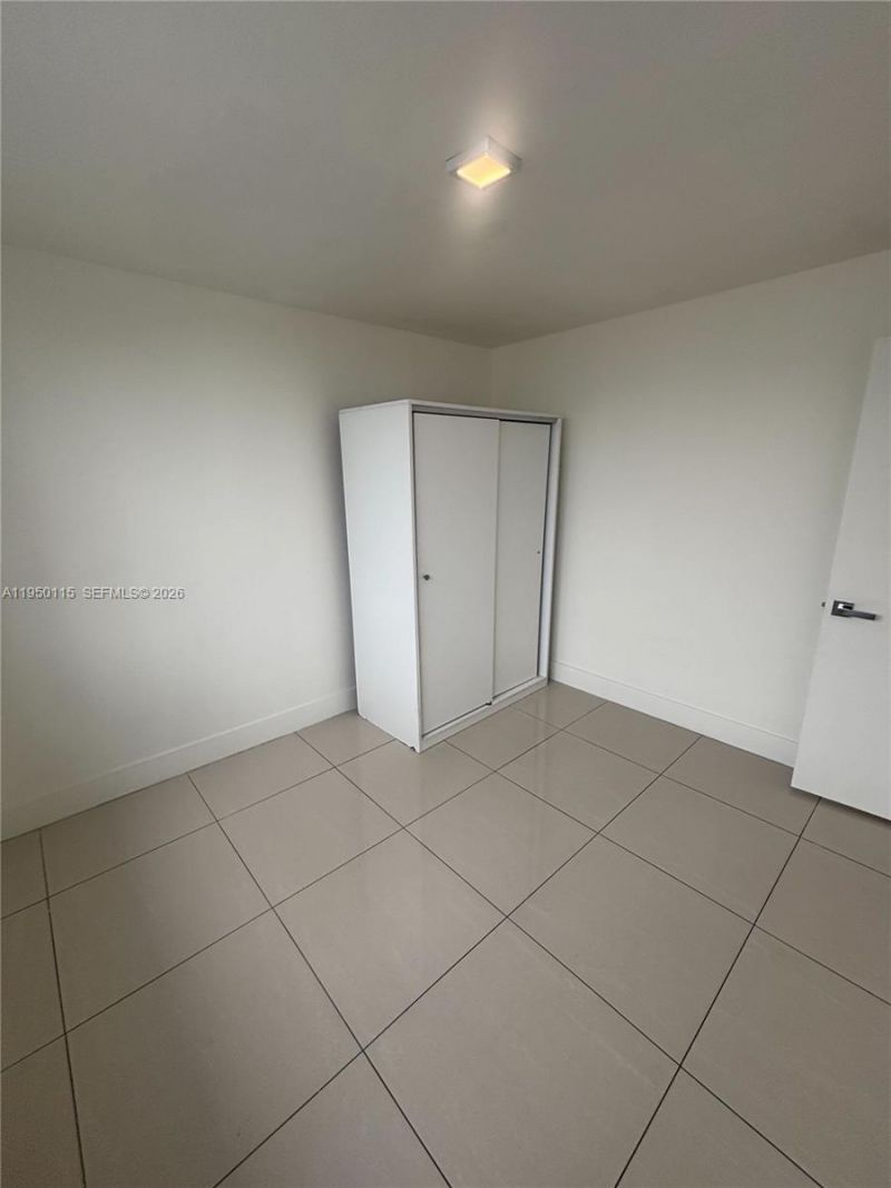 829 SW 18th Ave, Unit 210, Miami, FL 33135 Photo