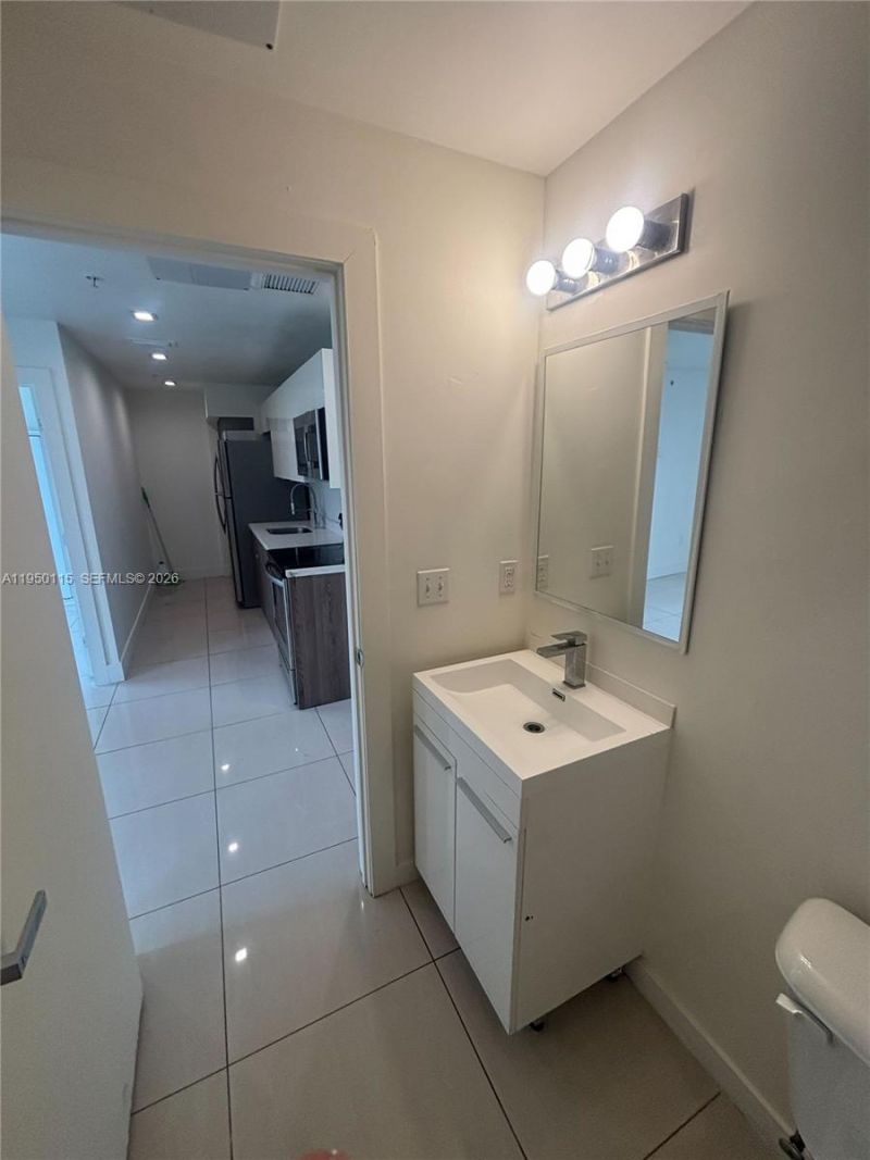 829 SW 18th Ave, Unit 210, Miami, FL 33135 Photo