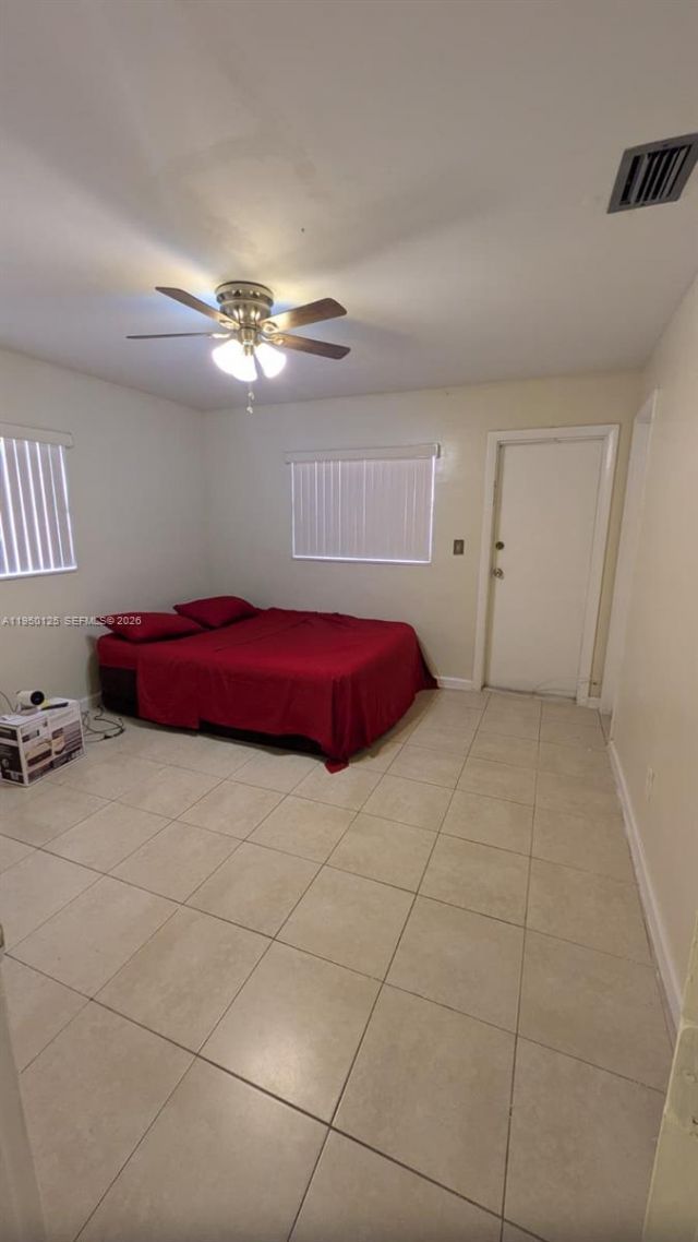 7387 NW 76th St, Tamarac, FL 33321 Photo