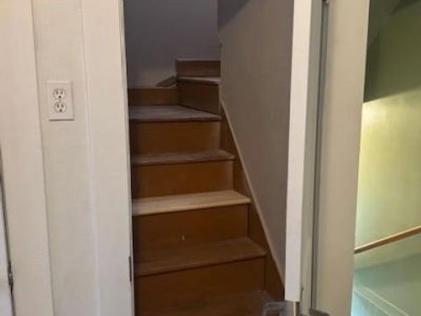 10 S 29th Street, Belleville, IL 62226