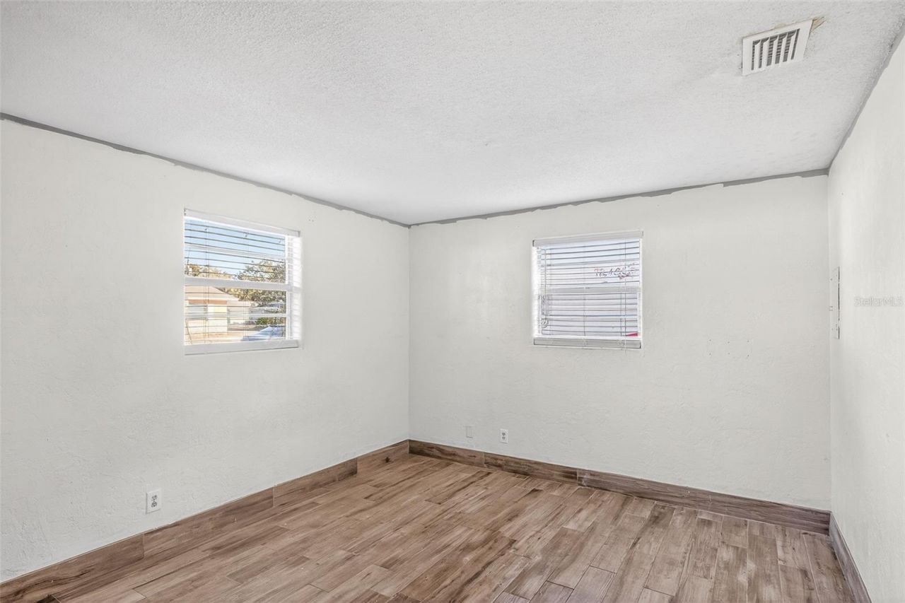 1806 James Street, South Daytona, FL 32119 Photo