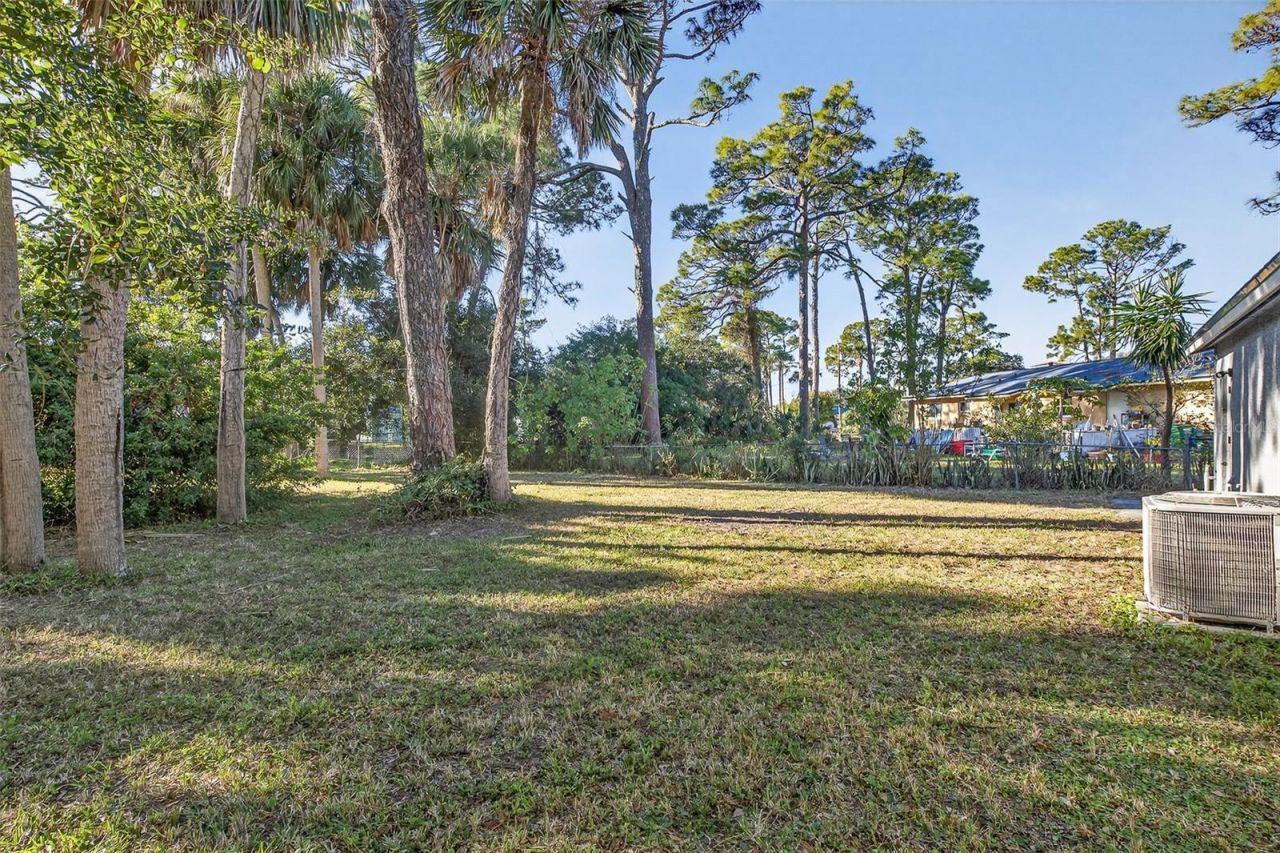 1806 James Street, South Daytona, FL 32119 Photo