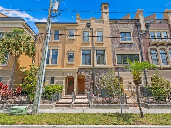 2226 SOHO BAY COURT, TAMPA, FL 33606