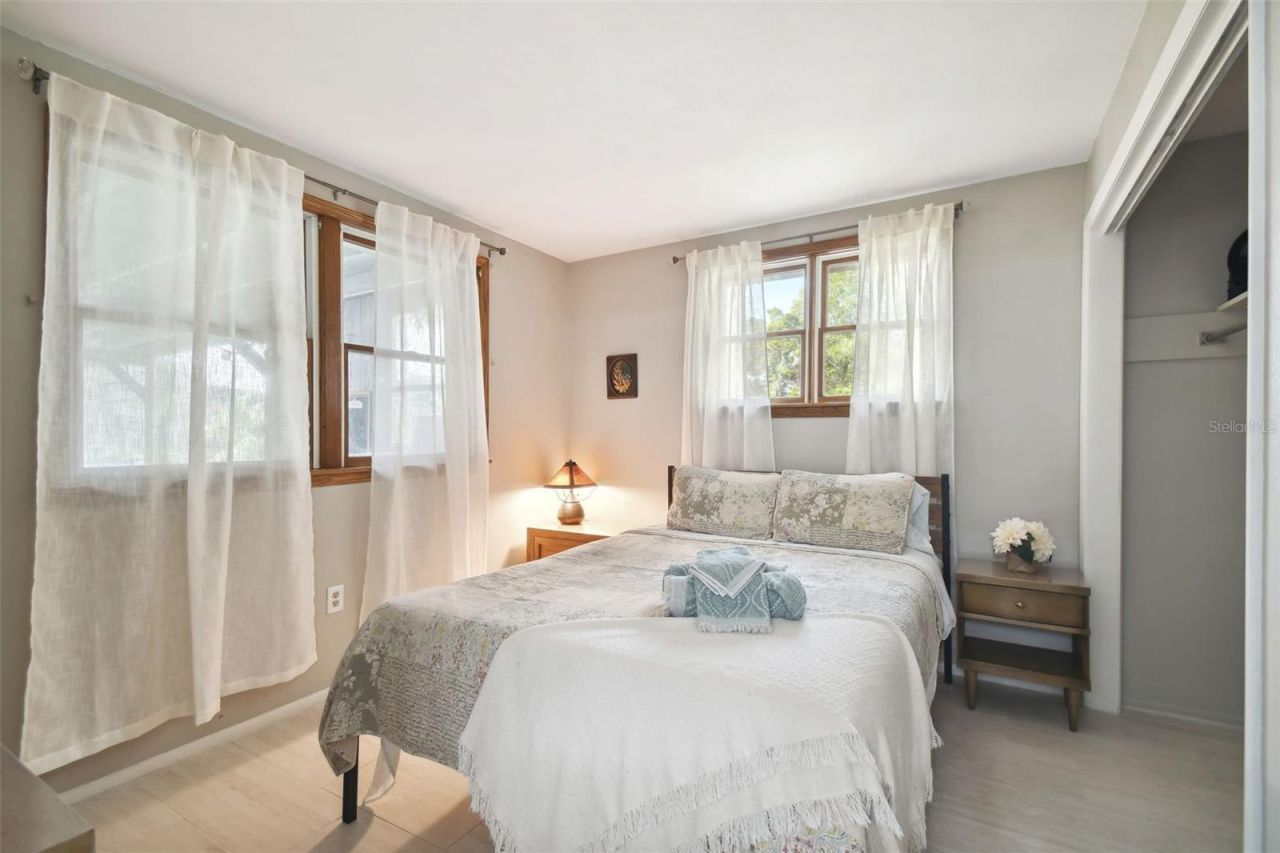 6128 Oak Ridge Avenue, New Port Richey, FL 34653 Photo