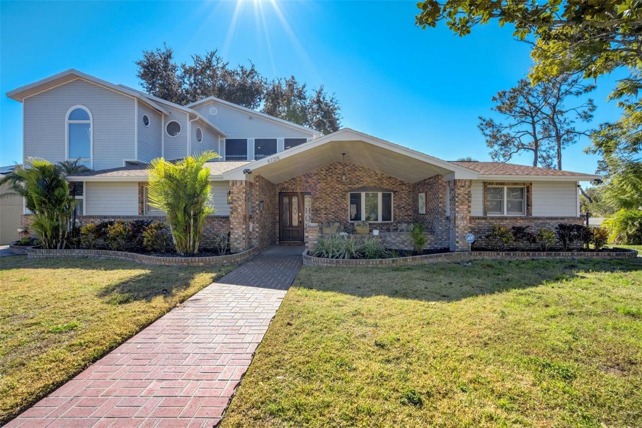 6128 Oak Ridge Avenue, New Port Richey, FL 34653 Photo