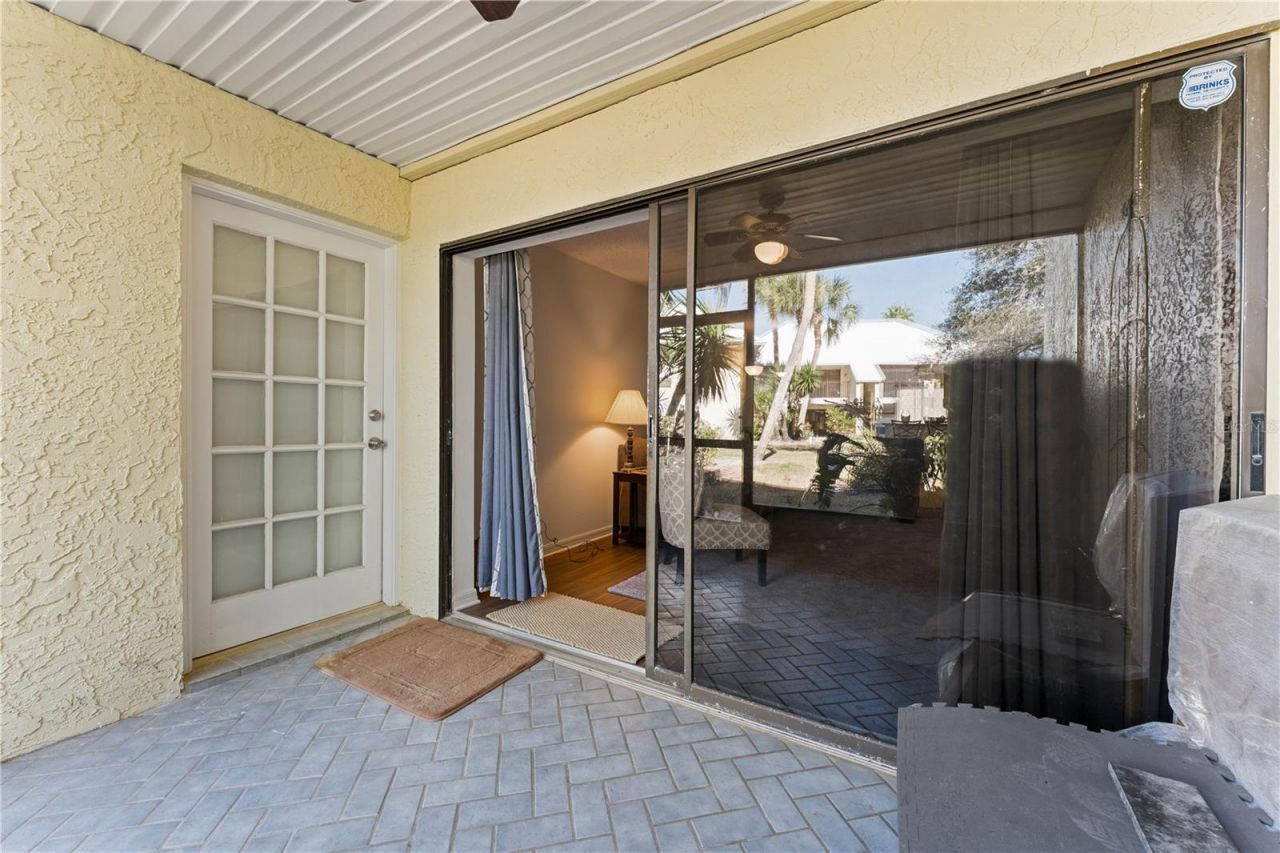 7310 Sunshine Skyway Lane S, Unit 112, Saint Petersburg, FL 33711 Photo