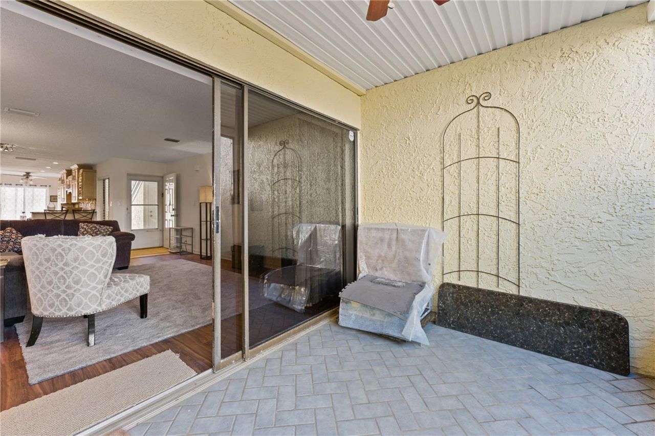 7310 Sunshine Skyway Lane S, Unit 112, Saint Petersburg, FL 33711 Photo