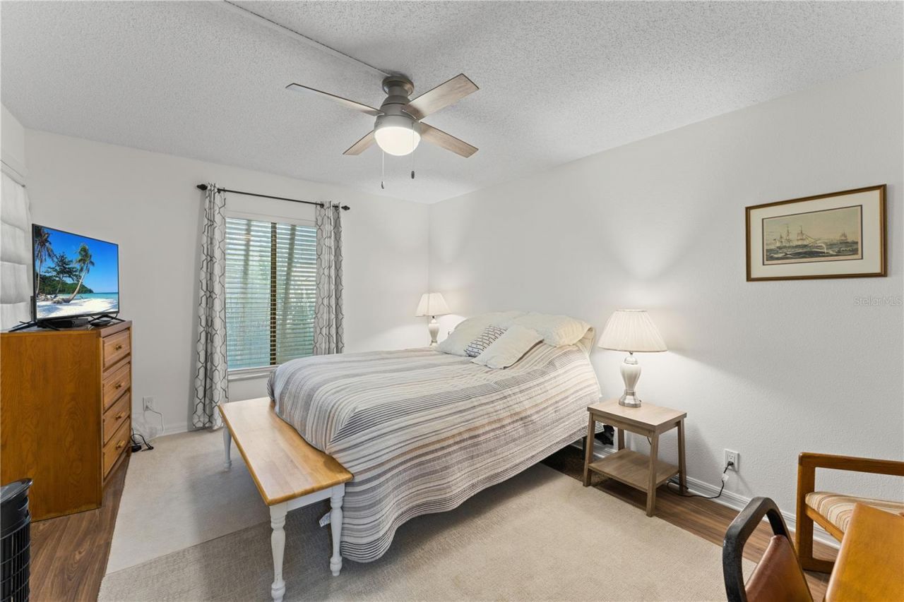 7310 Sunshine Skyway Lane S, Unit 112, Saint Petersburg, FL 33711 Photo