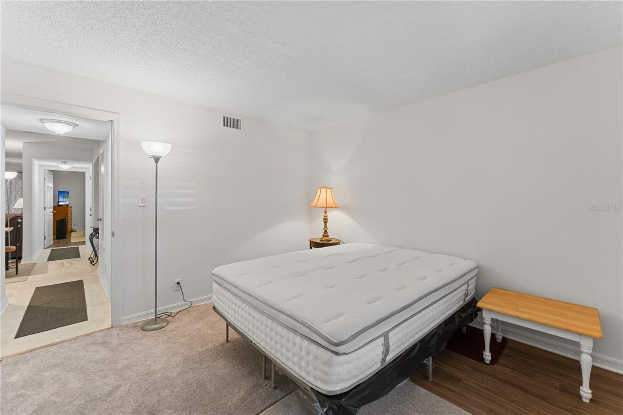 7310 Sunshine Skyway Lane S, Unit 112, Saint Petersburg, FL 33711 Photo