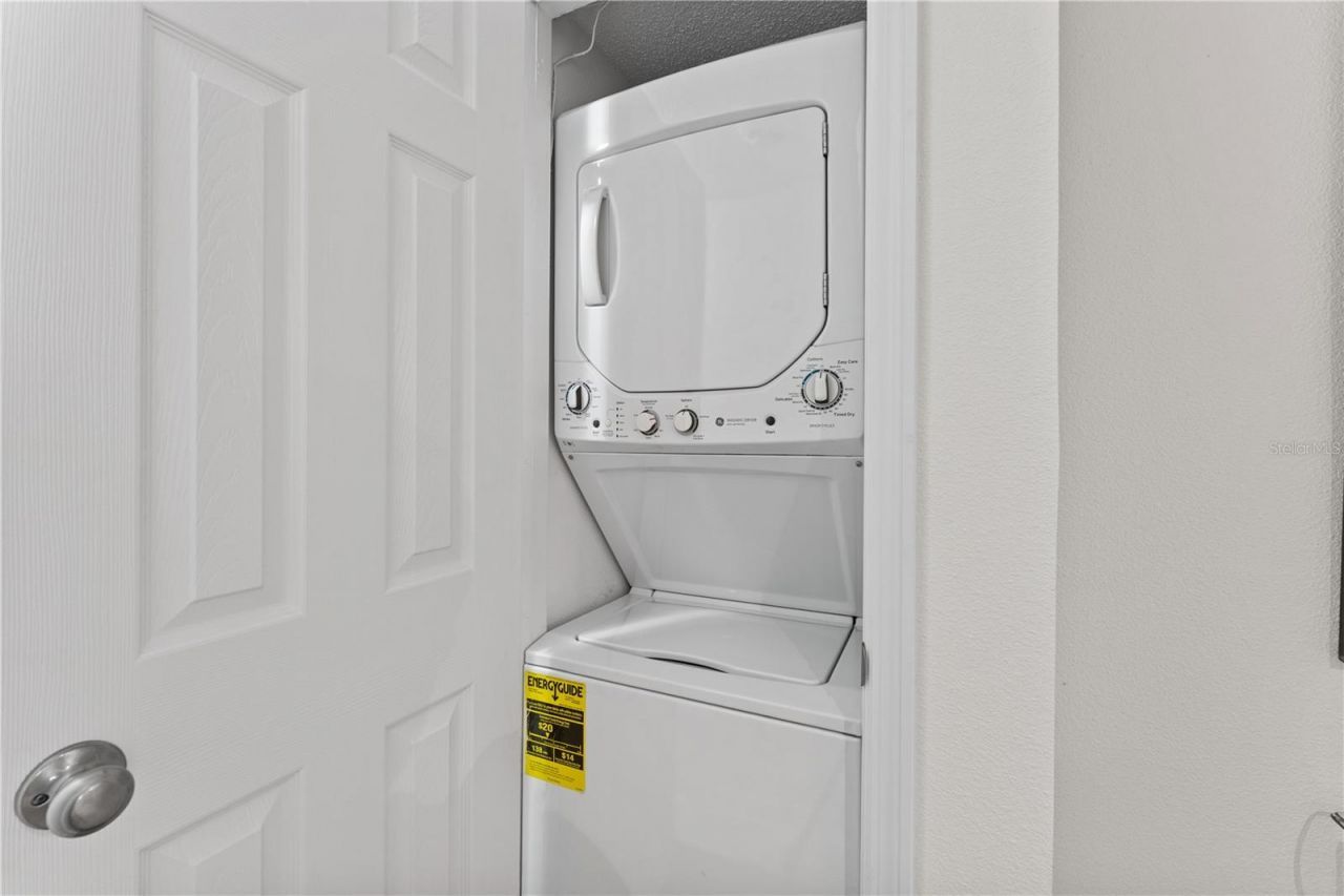 7310 Sunshine Skyway Lane S, Unit 112, Saint Petersburg, FL 33711 Photo