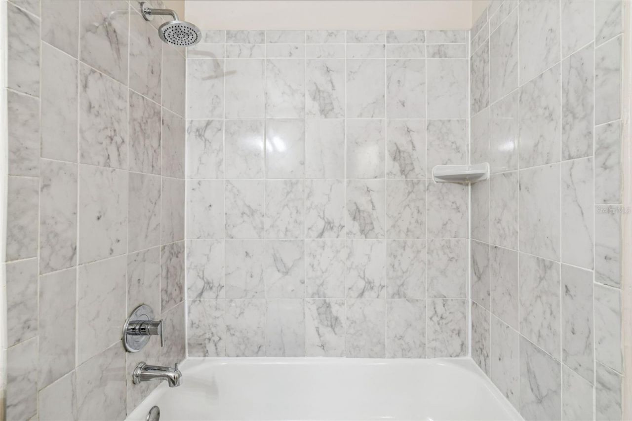 7015 Waterside Drive, Unit 1, Tampa, FL 33617 Photo