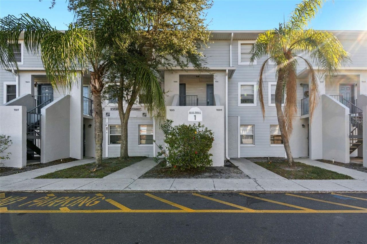 7015 Waterside Drive, Unit 1, Tampa, FL 33617 Photo