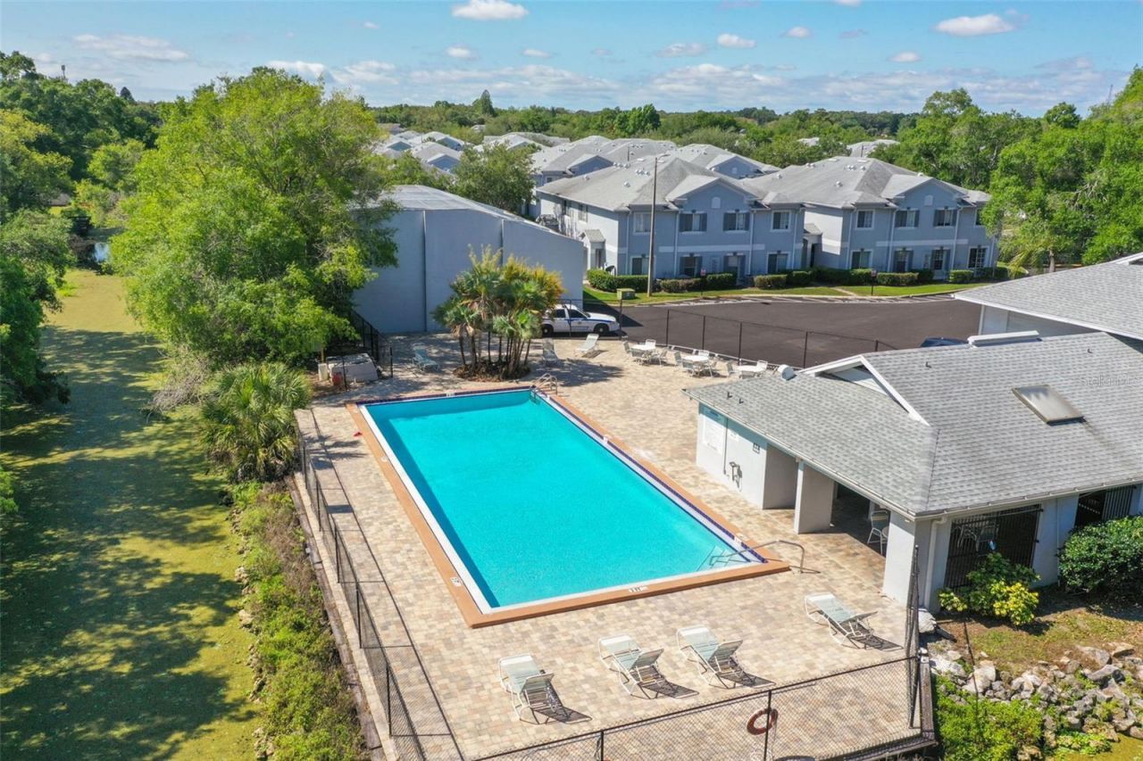 7015 Waterside Drive, Unit 1, Tampa, FL 33617 Photo