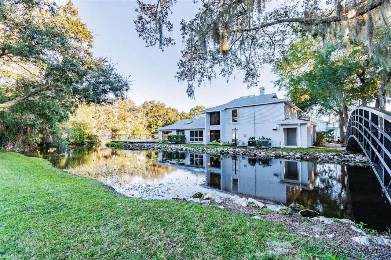 7015 Waterside Drive, Unit 1, Tampa, FL 33617 Photo