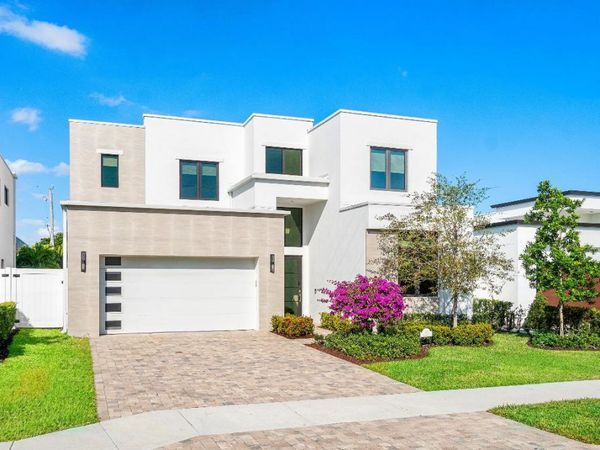 691 Kingsbridge Street, Boca Raton, FL 33487