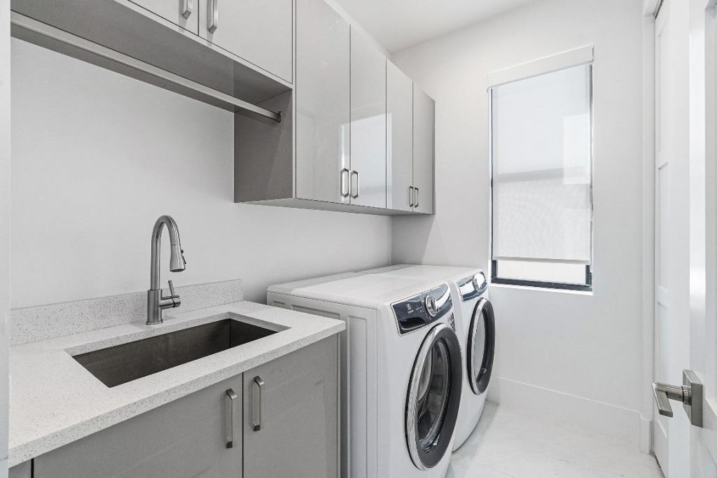 691 Kingsbridge Street, Boca Raton, FL 33487 Photo