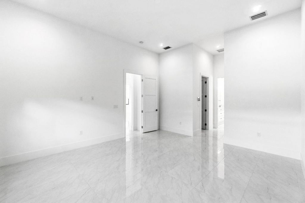 691 Kingsbridge Street, Boca Raton, FL 33487 Photo