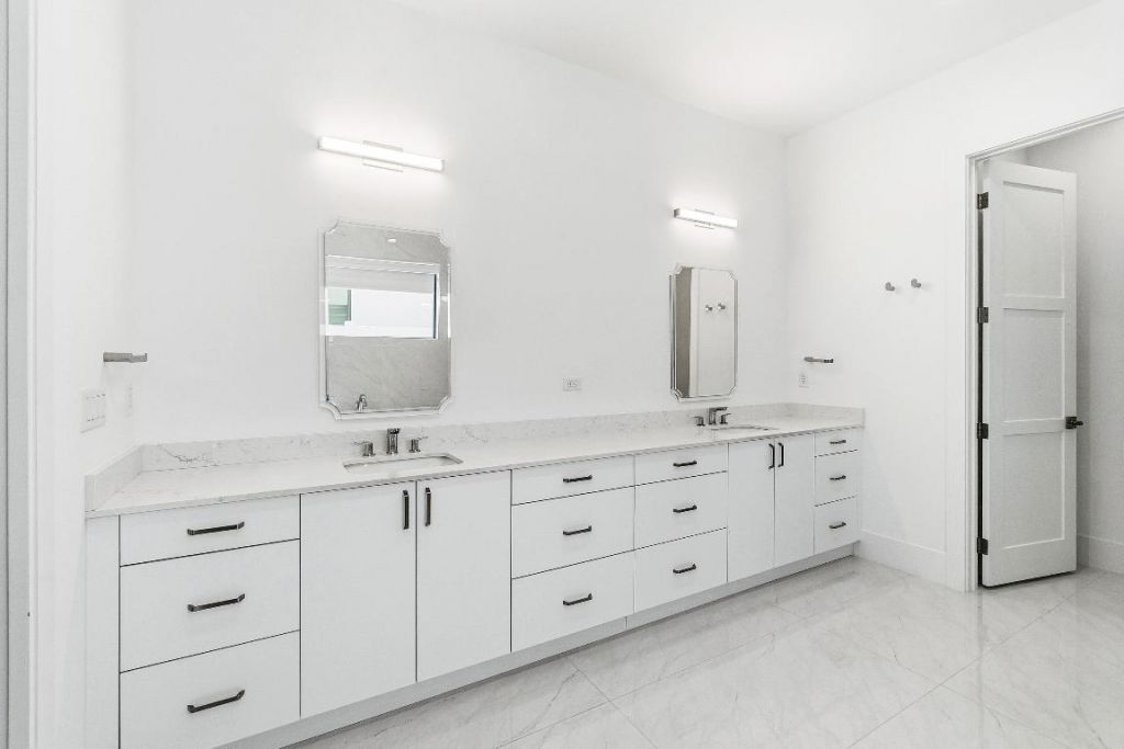 691 Kingsbridge Street, Boca Raton, FL 33487 Photo