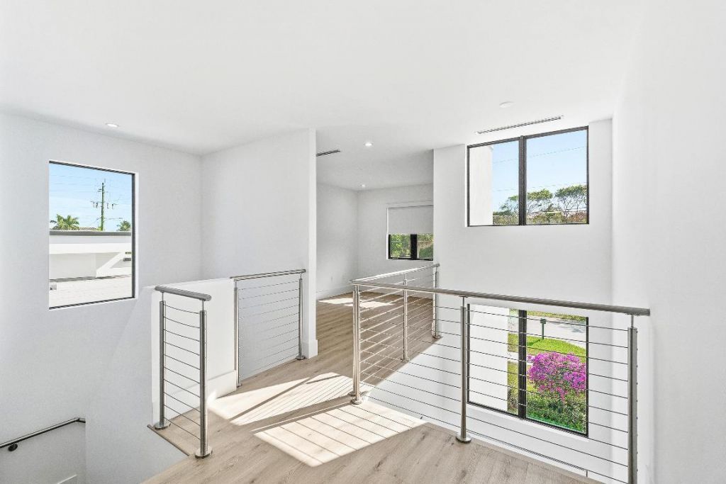 691 Kingsbridge Street, Boca Raton, FL 33487 Photo