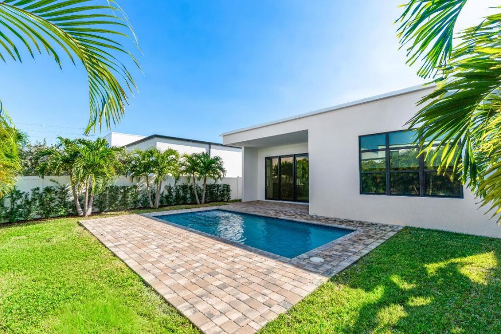 691 Kingsbridge Street, Boca Raton, FL 33487 Photo