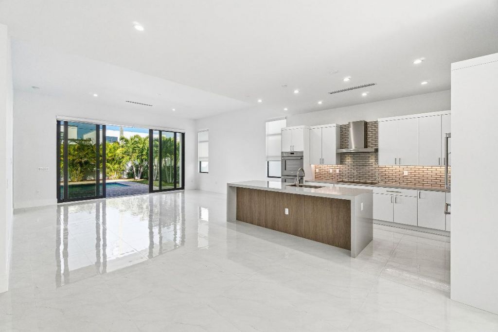 691 Kingsbridge Street, Boca Raton, FL 33487 Photo