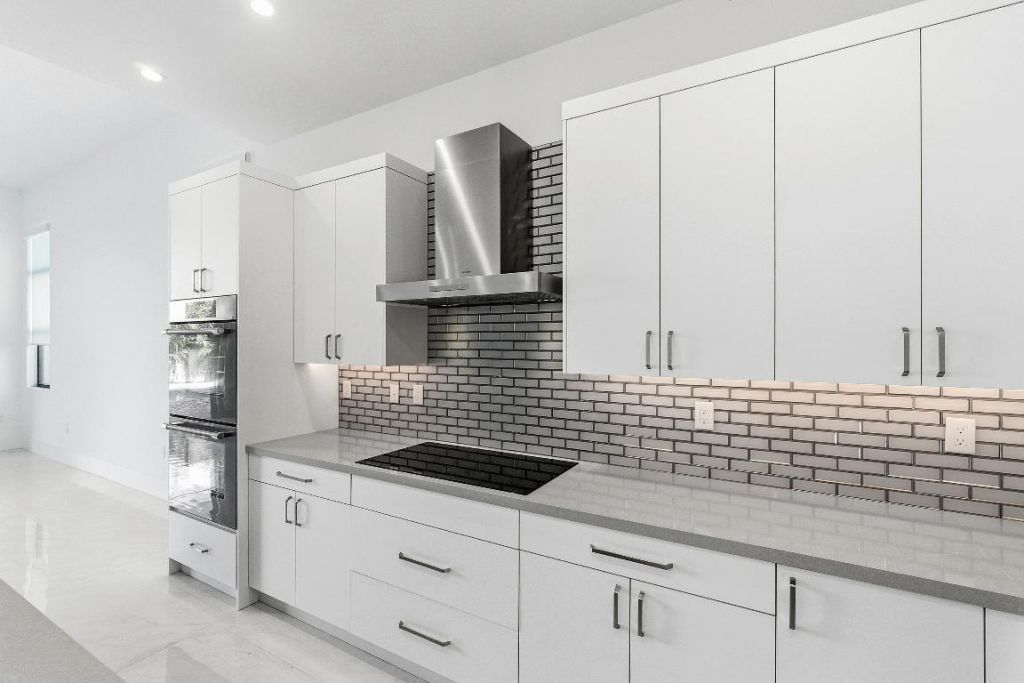 691 Kingsbridge Street, Boca Raton, FL 33487 Photo