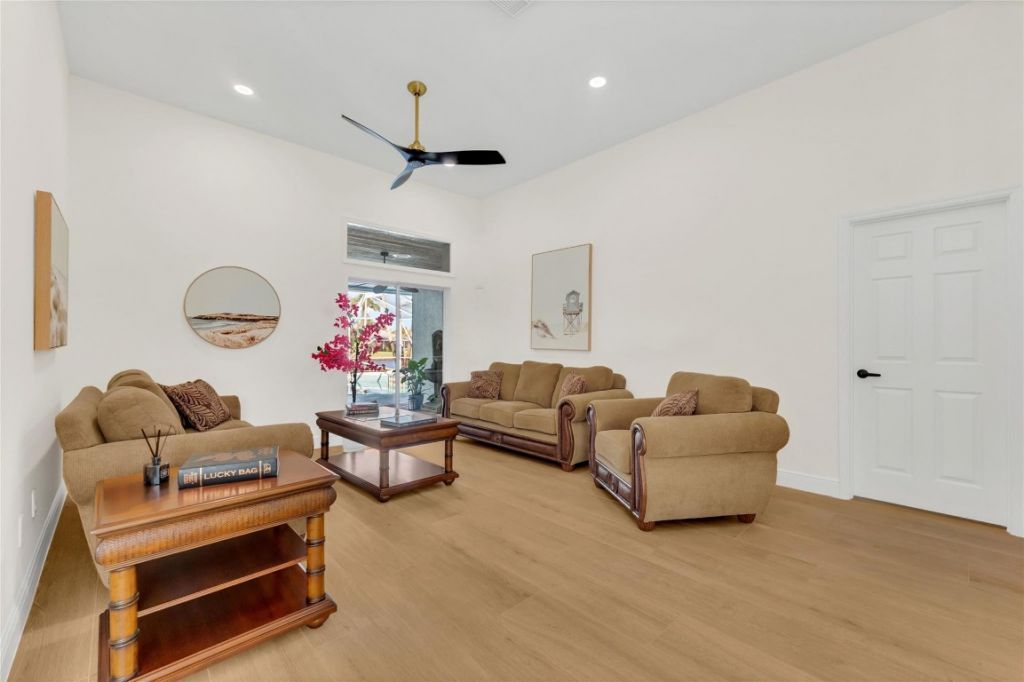 2304 SW Danforth Cir, Palm City, FL 34990 Photo