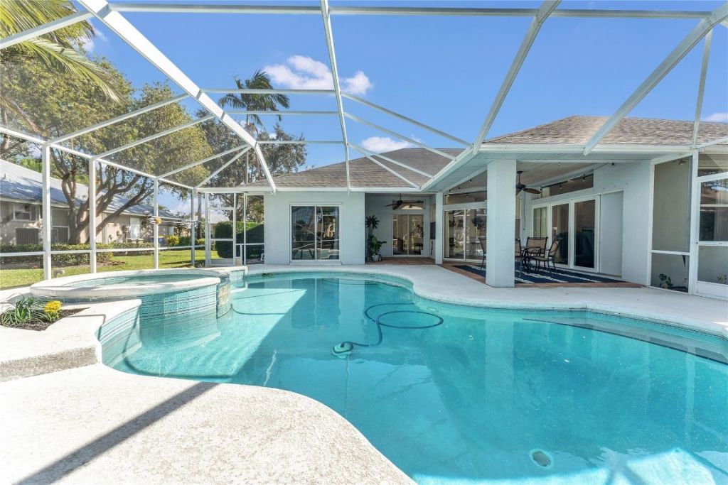 2304 SW Danforth Cir, Palm City, FL 34990 Photo