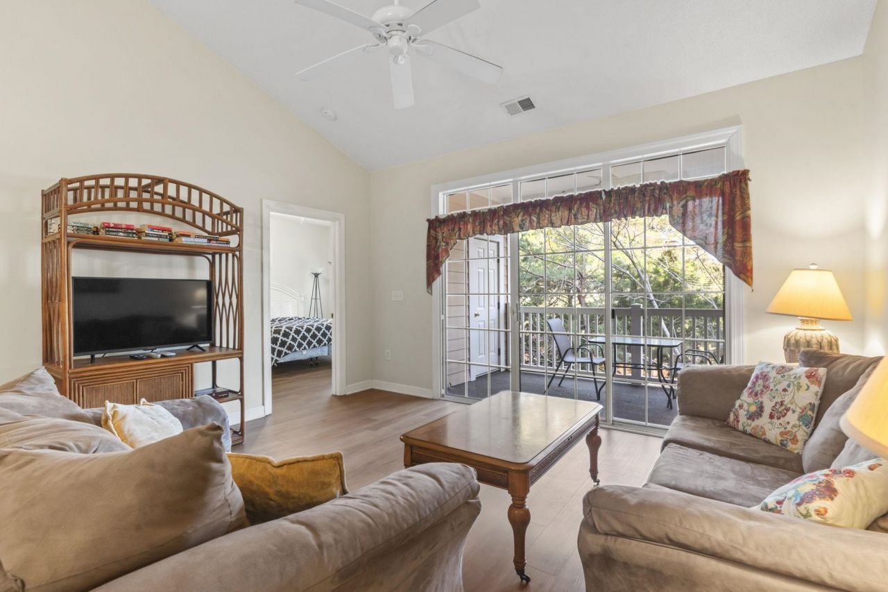 5750 Oyster Catcher Dr. Photo 15