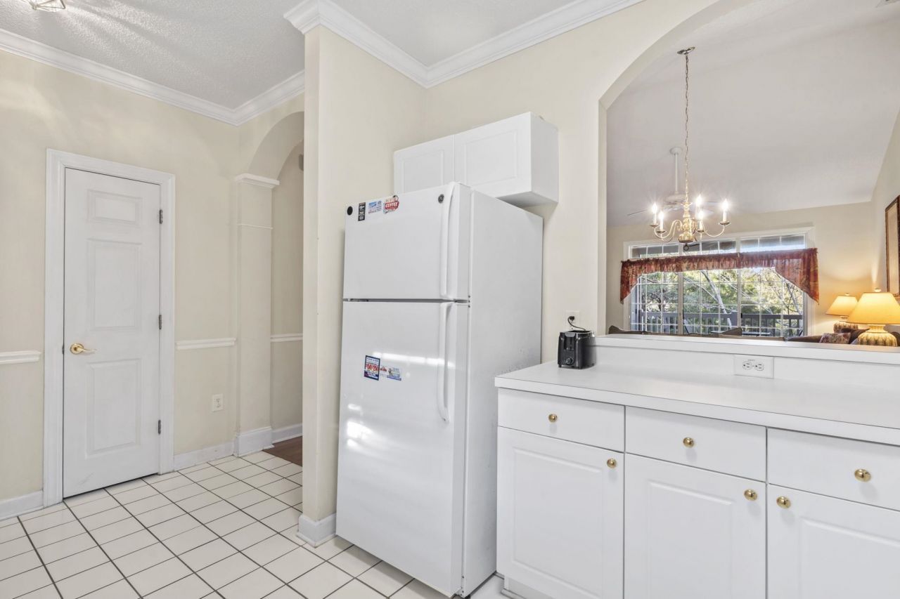 5750 Oyster Catcher Dr. Photo 6